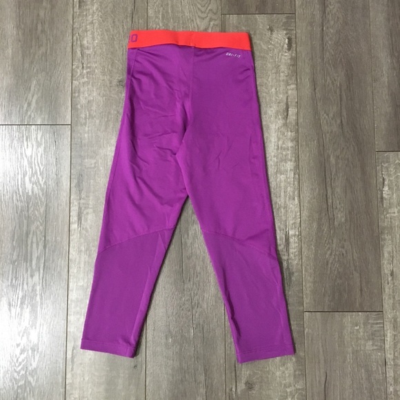 Nike Dri-FIT Women's Pro Cool Training Capris XS - Picture 5 of 8